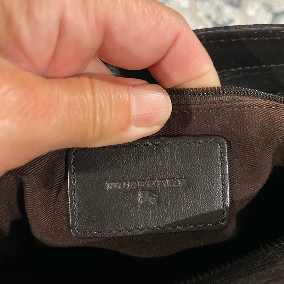 Burberry coated canvas shoulder handbag. - Picture 12 of 17